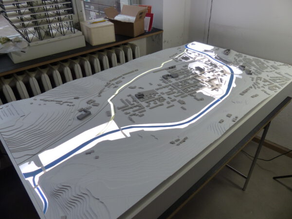 Modellbau zum geplanten Flutkanal in Greiz
